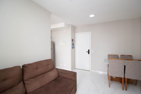 Apartamento à venda com 49m², 2 quartos e 1 vaga Apartamento à venda com 49m², 2 quartos e 1 vagaSala