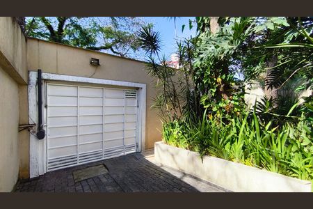 Garagem de casa para alugar com 2 quartos, 206m² em Vila Mariana, São Paulo