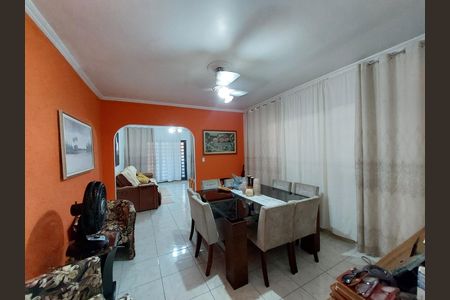 Casa para alugar com 120m², 3 quartos e 1 vaga Casa para alugar com 120m², 3 quartos e 1 vagaSala