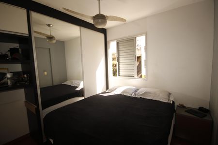 Apartamento à venda com 77m², 3 quartos e 2 vagasquarto 1