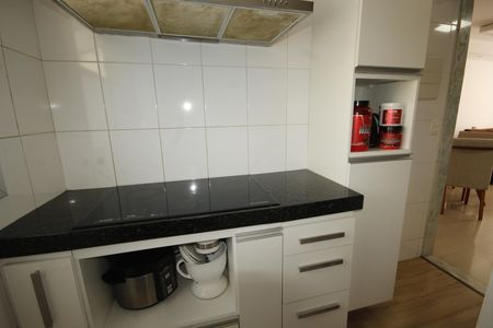 Apartamento à venda com 77m², 3 quartos e 2 vagasCozinha