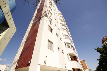 Apartamento à venda com 77m², 3 quartos e 2 vagasFachada