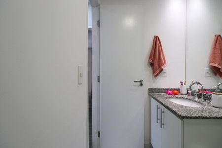 Apartamento à venda com 55m², 2 quartos e 1 vagaBanheiro da Suíte
