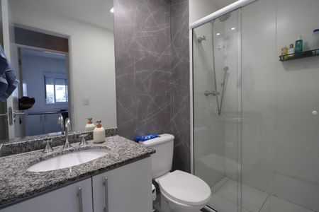Apartamento à venda com 55m², 2 quartos e 1 vagaBanheiro Social