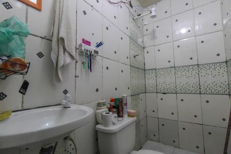 Casa à venda com 300m², 10 quartos e 2 vagas Casa à venda com 300m², 10 quartos e 2 vagasBanheiro