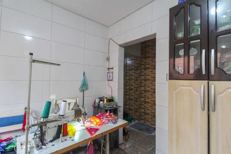Sala/Cozinha de casa à venda com 10 quartos, 300m² em Parque Colonial, São Paulo