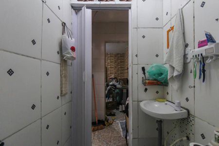 Banheiro de casa à venda com 10 quartos, 300m² em Parque Colonial, São Paulo