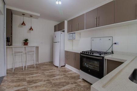 Apartamento à venda com 74m², 2 quartos e 1 vaga