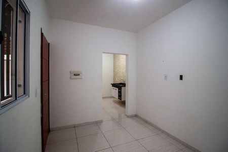 Casa para alugar com 52m², 2 quartos e 1 vaga Casa para alugar com 52m², 2 quartos e 1 vagaSala