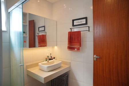 Banheiro do Quarto 2 de casa de condomínio para alugar com 2 quartos, 100m² em Pindobas, Maricá