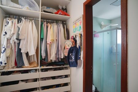 Casa de condomínio para alugar com 100m², 2 quartos e 2 vagasCloset do quarto 2