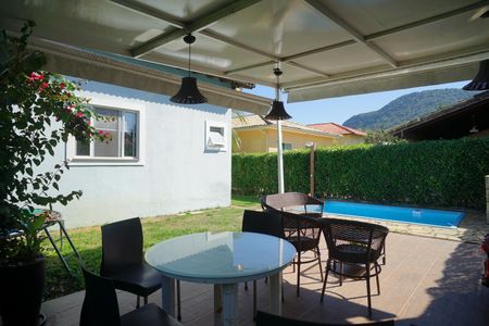 Área externa de casa de condomínio para alugar com 2 quartos, 100m² em Pindobas, Maricá