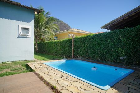 Área externa de casa de condomínio para alugar com 2 quartos, 100m² em Pindobas, Maricá
