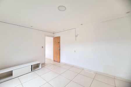 Sala de casa para alugar com 1 quarto, 100m² em Jardim Paraguacu, São Paulo