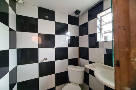 Banheiro da Suíte de casa para alugar com 1 quarto, 100m² em Jardim Paraguacu, São Paulo