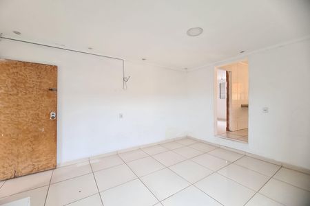 Sala de casa para alugar com 1 quarto, 100m² em Jardim Paraguacu, São Paulo