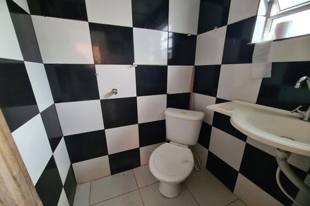 Banheiro da Suíte de casa para alugar com 1 quarto, 100m² em Jardim Paraguacu, São Paulo