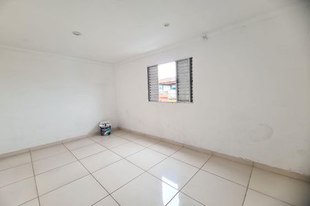 Quarto de casa para alugar com 1 quarto, 100m² em Jardim Paraguacu, São Paulo