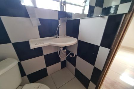 Banheiro da Suíte de casa para alugar com 1 quarto, 100m² em Jardim Paraguacu, São Paulo