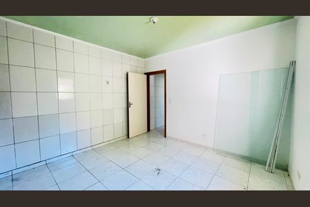 Casa de condomínio para alugar com 470m², 5 quartos e 2 vagas Casa de condomínio para alugar com 470m², 5 quartos e 2 vagasQuarto 5