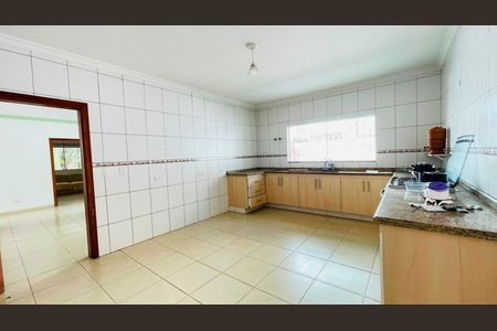 Cozinha de casa de condomínio para alugar com 5 quartos, 470m² em Bosque dos Pereiras, Cotia