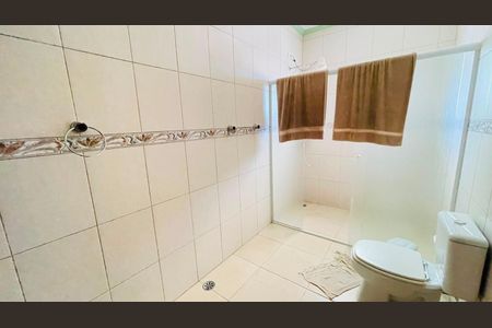 Casa de condomínio para alugar com 470m², 5 quartos e 2 vagas Casa de condomínio para alugar com 470m², 5 quartos e 2 vagasBanheiro suíte
