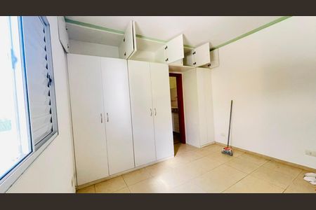 Casa de condomínio para alugar com 470m², 5 quartos e 2 vagas Casa de condomínio para alugar com 470m², 5 quartos e 2 vagasQuarto 2