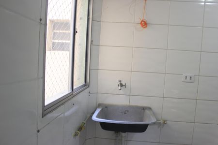Cozinha com lavanderia de apartamento à venda com 2 quartos, 44m² em Jardim Sao Luiz, Guarulhos