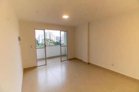 Apartamento à venda com 80m², 2 quartos e 1 vagaSala