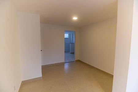 Apartamento à venda com 80m², 2 quartos e 1 vagaSala