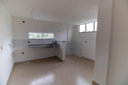 Apartamento para alugar com 80m², 2 quartos e 1 vaga Apartamento para alugar com 80m², 2 quartos e 1 vagaCozinha e Área de Serviço
