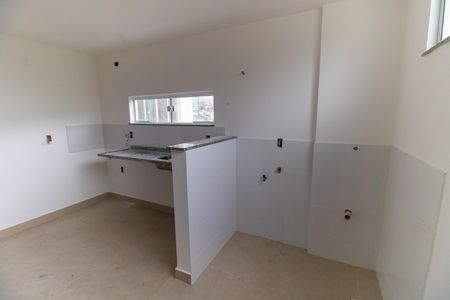 Apartamento para alugar com 80m², 2 quartos e 1 vaga Apartamento para alugar com 80m², 2 quartos e 1 vagaCozinha e Área de Serviço