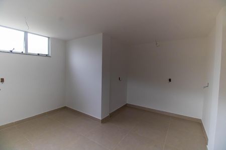 Apartamento para alugar com 80m², 2 quartos e 1 vaga Apartamento para alugar com 80m², 2 quartos e 1 vagaCozinha e Área de Serviço
