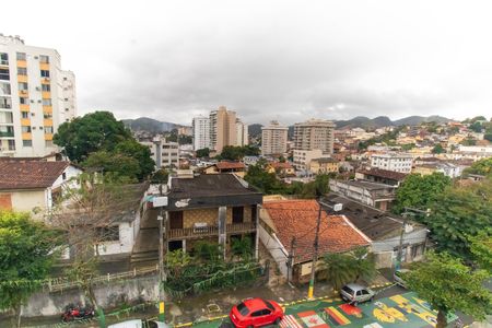Vista da Suíte  de apartamento para alugar com 2 quartos, 80m² em Fonseca, Niterói