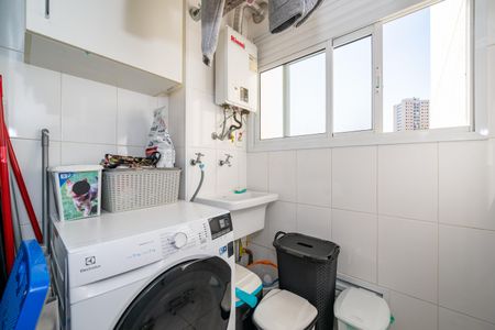 Área de Serviço de apartamento para alugar com 2 quartos, 74m² em Jardim Prudência, São Paulo