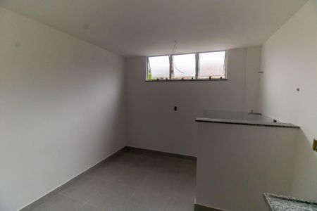 Apartamento para alugar com 80m², 2 quartos e 1 vaga Apartamento para alugar com 80m², 2 quartos e 1 vagaCozinha e Área de Serviço