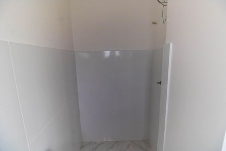 Apartamento para alugar com 80m², 2 quartos e 1 vaga Apartamento para alugar com 80m², 2 quartos e 1 vagaBanheiro da Suíte