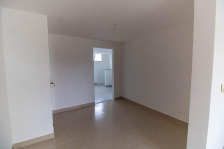 Apartamento para alugar com 80m², 2 quartos e 1 vaga Apartamento para alugar com 80m², 2 quartos e 1 vagaSala