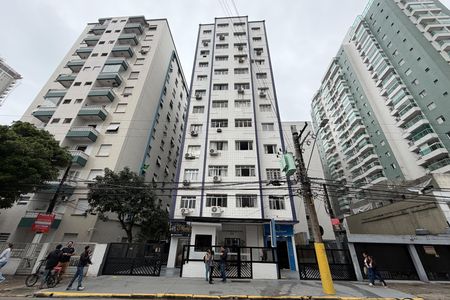 Fachada de apartamento para alugar com 1 quarto, 28m² em Embaré, Santos