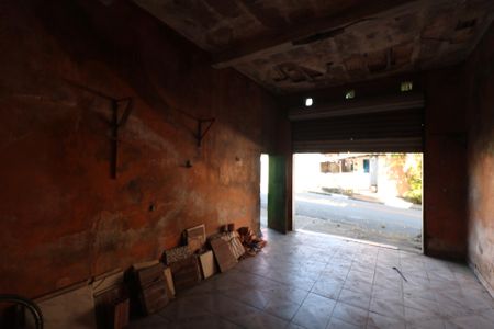 Garagem de casa à venda com 2 quartos, 250m² em Casa Grande, Diadema