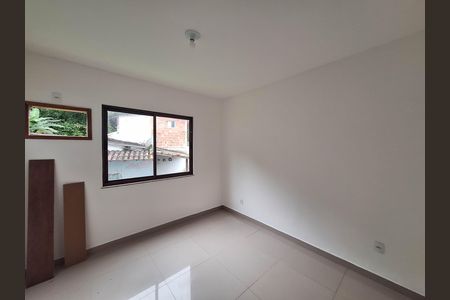 Casa para alugar com 250m², 5 quartos e 4 vagas Casa para alugar com 250m², 5 quartos e 4 vagasQuarto 1