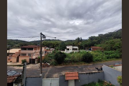 Casa para alugar com 250m², 5 quartos e 4 vagas Casa para alugar com 250m², 5 quartos e 4 vagasVista