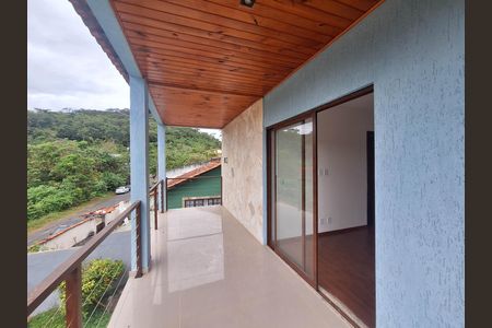 Varanda de casa para alugar com 5 quartos, 250m² em Matapaca, Niterói