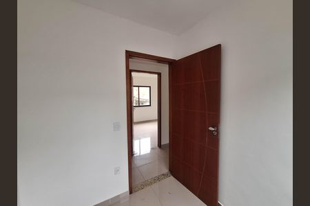 Casa para alugar com 250m², 5 quartos e 4 vagas Casa para alugar com 250m², 5 quartos e 4 vagasQuarto 2