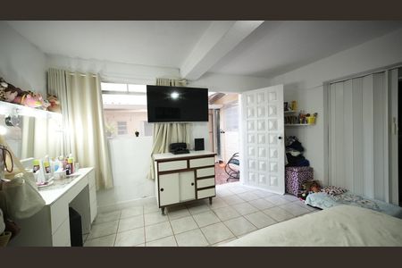 Quarto de casa para alugar com 1 quarto, 80m² em Parque Oratório, Santo André