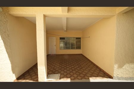 Quintal de casa para alugar com 1 quarto, 80m² em Parque Oratório, Santo André
