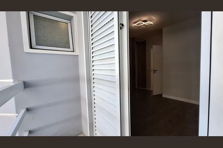 Varanda Quarto 1 Suíte de casa de condomínio à venda com 3 quartos, 118m² em Vila Homero Thon, Santo André