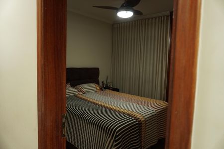 Apartamento para alugar com 68m², 2 quartos e 1 vagaQuarto 1