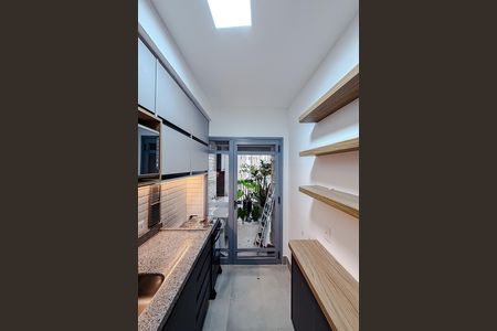 Cozinha de apartamento para alugar com 2 quartos, 66m² em Vila Mariana, São Paulo