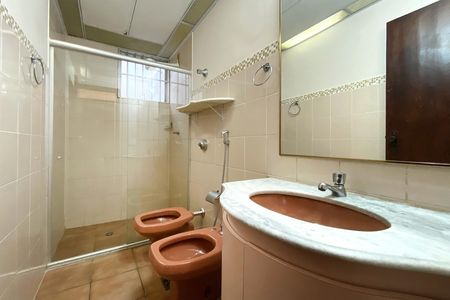 Apartamento à venda com 100m², 3 quartos e 1 vaga Apartamento à venda com 100m², 3 quartos e 1 vagaBanheiro